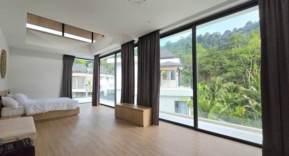 For sale 3 bedrooms villa in Thalang, Phuket