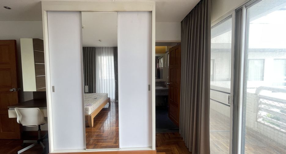 Продажа и аренда 3 спальни кондо в Щаттхана, Бангкок