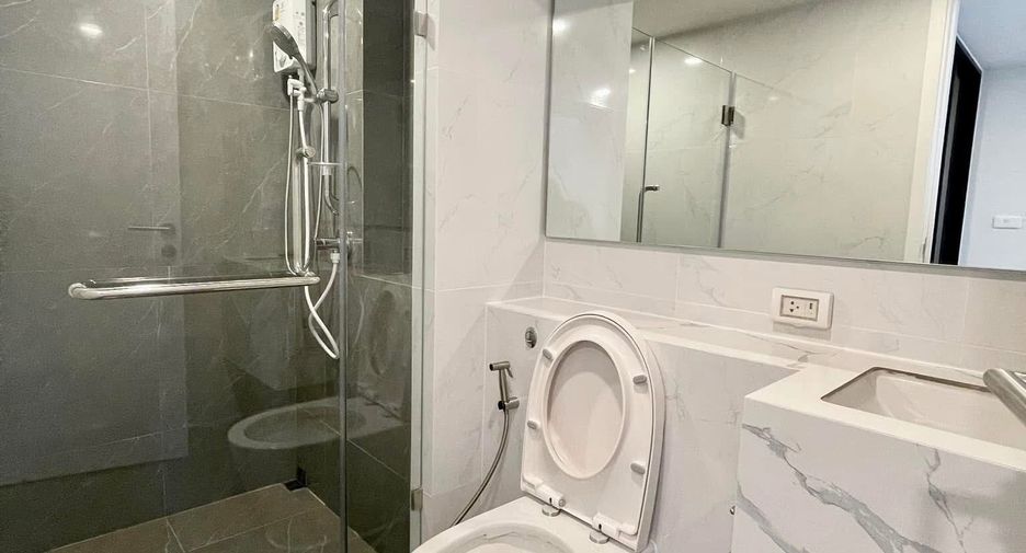For rent 1 bed condo in Bang Kapi, Bangkok