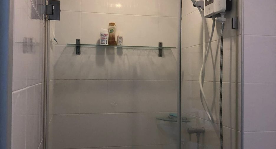 For sale 1 bed condo in Thon Buri, Bangkok
