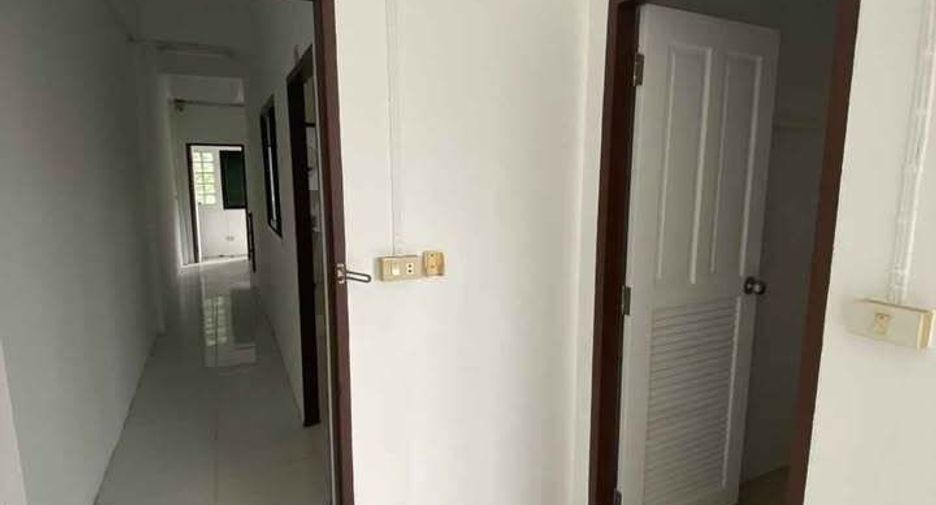 For sale 6 bedrooms retail Space in Mueang Phuket, Phuket