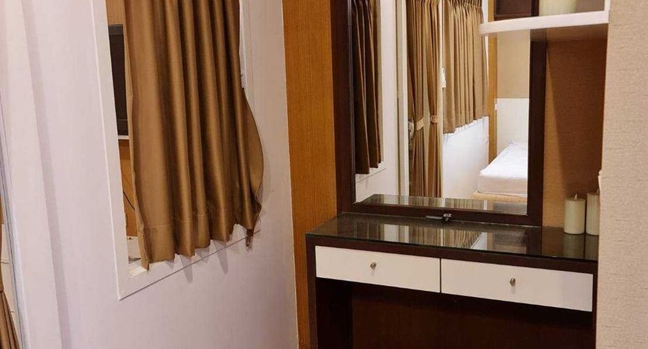 For rent 1 bed condo in Sathon, Bangkok