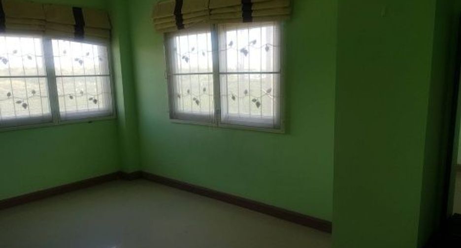 For rent 2 ベッドルーム townhouse in Sai Mai, Bangkok