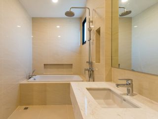 Haus zum Kauf mit 4 Zimmer in Mueang Phuket, Phuket