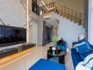 Haus zum Kauf mit 4 Zimmer in Mueang Phuket, Phuket