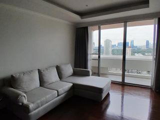 Condo en alquiler de 2 habitaciones en Khlong Toei, Bangkok