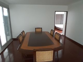 Condo en alquiler de 2 habitaciones en Khlong Toei, Bangkok