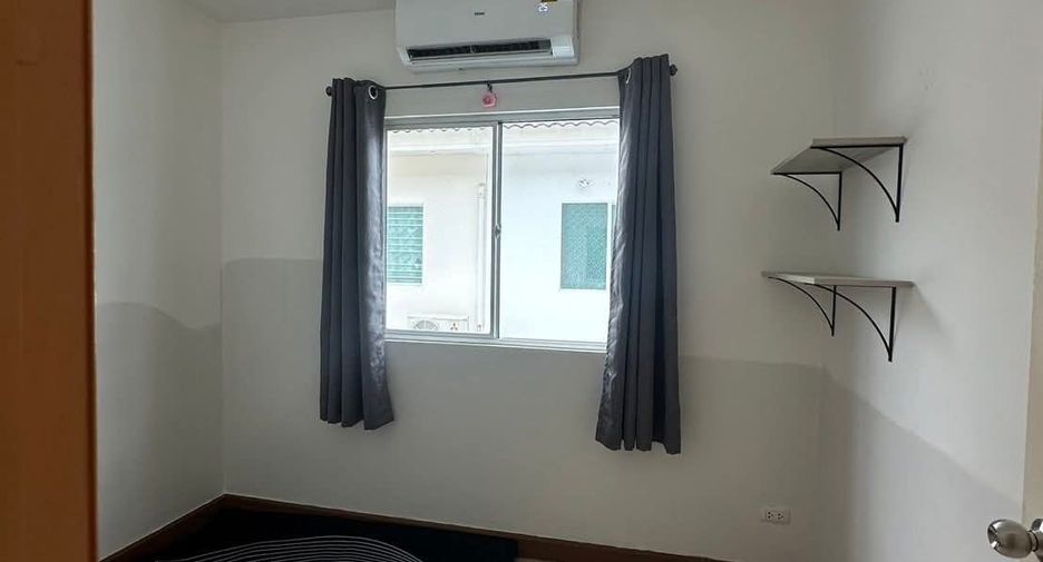 For rent 3 bedrooms townhouse in Thalang, Phuket