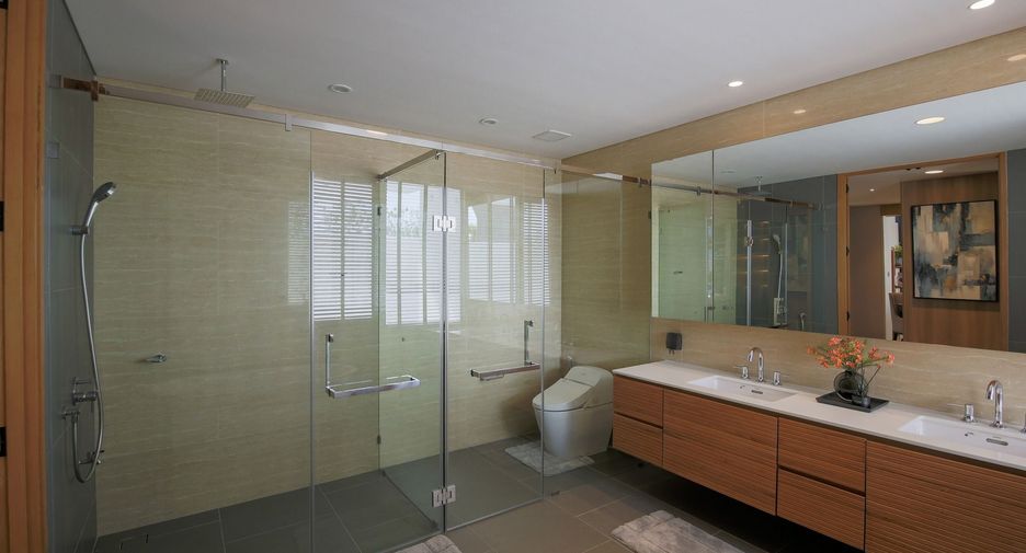 For rent 5 bedrooms villa in Prawet, Bangkok