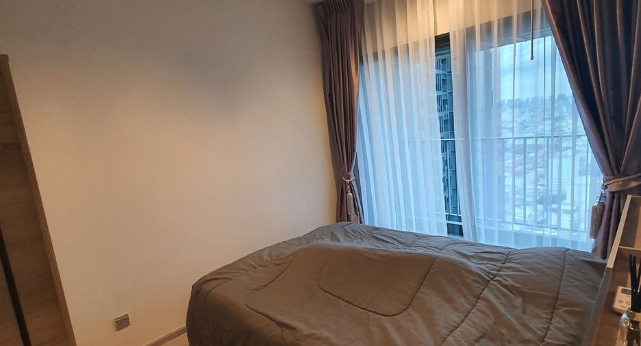 Wohnung zur Miete mit 1 Zimmer in Huai Khwang, Bangkok