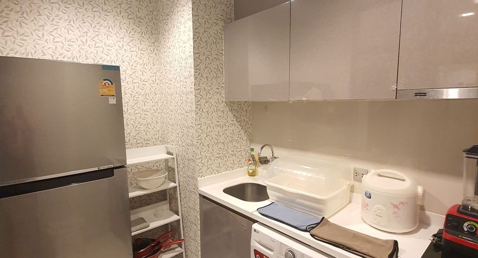 Wohnung zur Miete mit 1 Zimmer in Huai Khwang, Bangkok