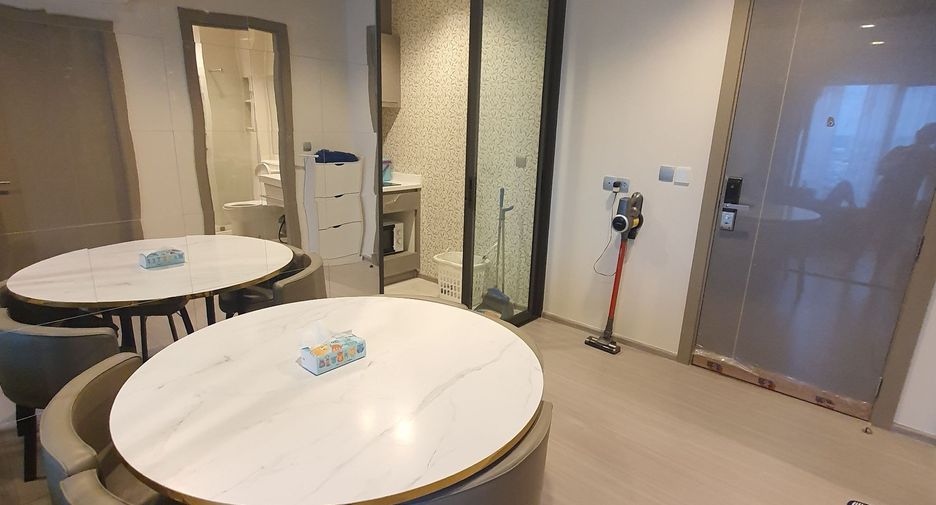 Wohnung zur Miete mit 1 Zimmer in Huai Khwang, Bangkok