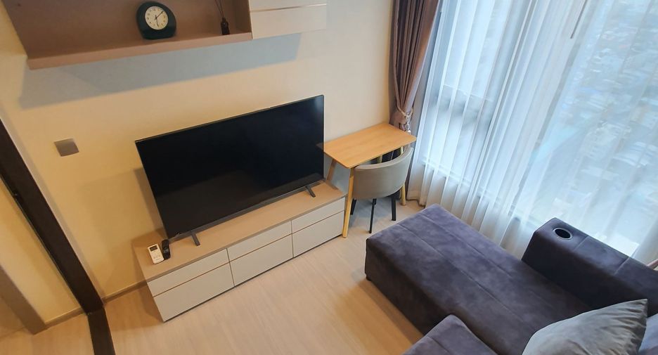 Wohnung zur Miete mit 1 Zimmer in Huai Khwang, Bangkok