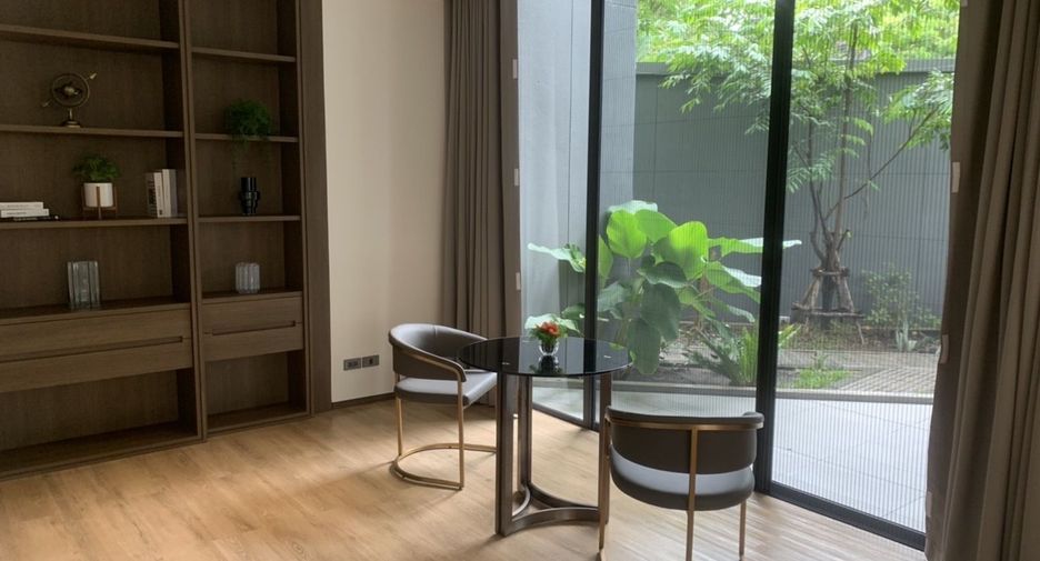 Apartamento en alquiler de 3 habitaciones en Khlong Toei, Bangkok