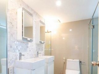 Wohnung zur Miete mit 2 Zimmer in Pathum Wan, Bangkok