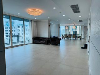 For rent 4 ベッドルーム condo in Watthana, Bangkok