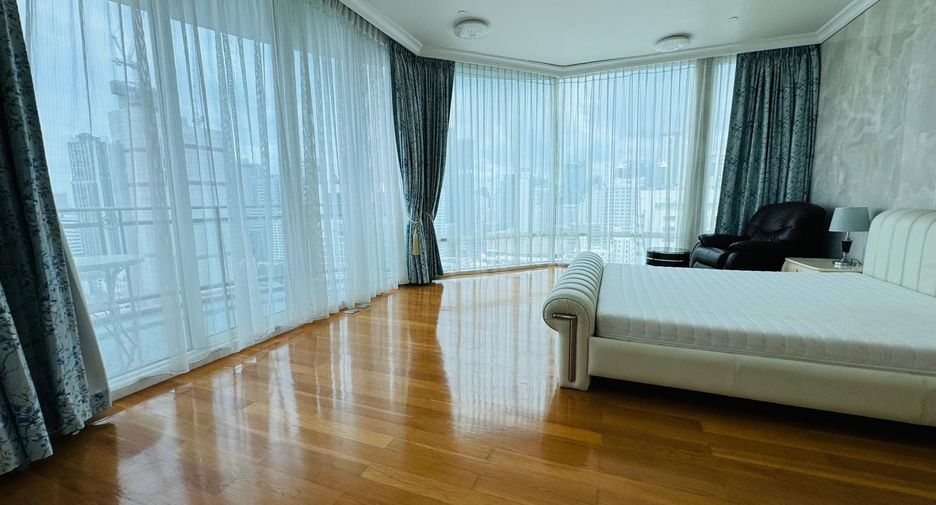 Wohnung zur Miete mit 4 Zimmer in Watthana, Bangkok