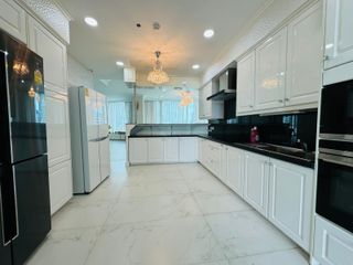 For rent 4 ベッドルーム condo in Watthana, Bangkok