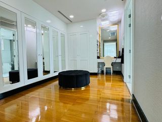 For rent 4 ベッドルーム condo in Watthana, Bangkok