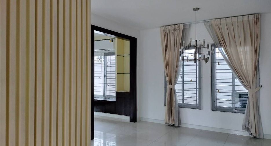 ให้เช่า 3 ห้องนอน บ้านเดี่ยว ใน บางพลี, สมุทรปราการ