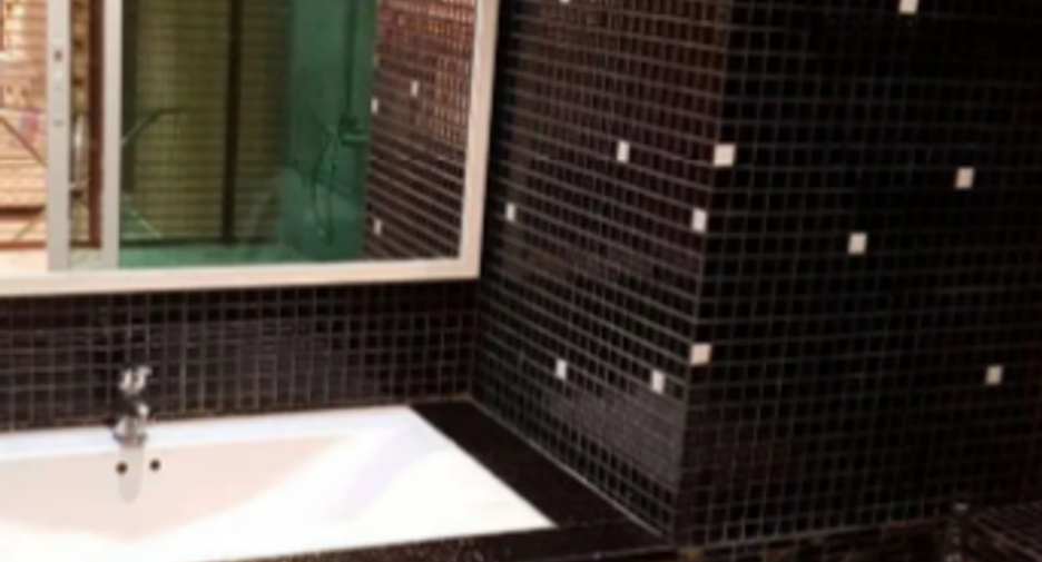 For rent 2 bedrooms condo in Ratchathewi, Bangkok