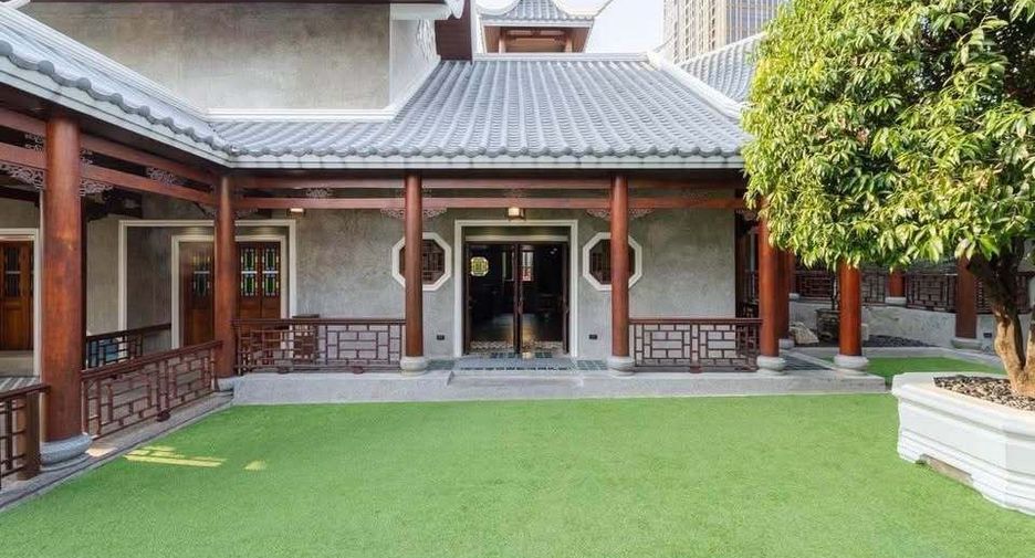 For rent retail Space in Sathon, Bangkok