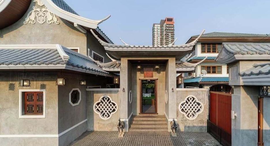 For rent retail Space in Sathon, Bangkok