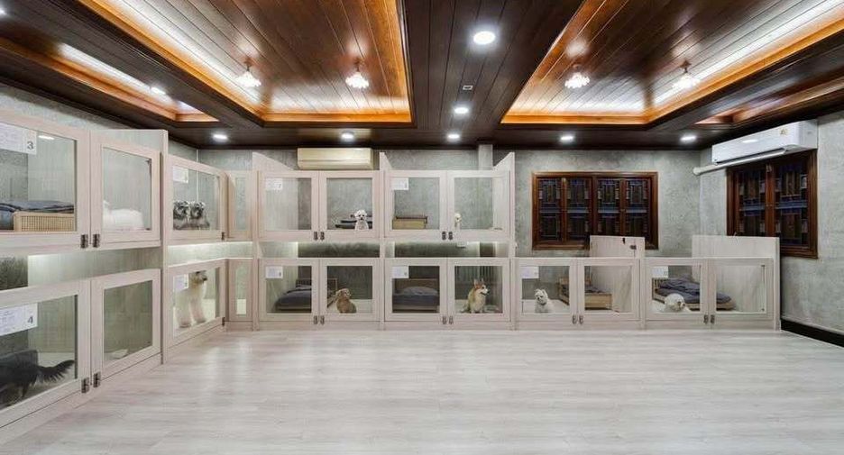 For rent retail Space in Sathon, Bangkok