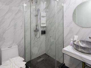 For sale 3 bedrooms condo in Kathu, Phuket