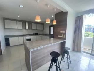 出租 3 卧室 公寓式住宅 在 Watthana, 曼谷