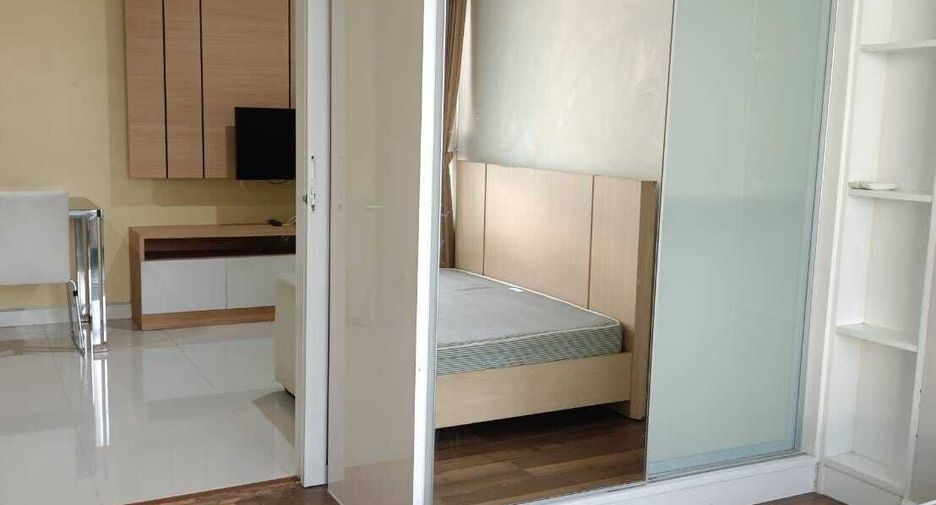À louer 1 chambre condo à Khlong Toei, Bangkok