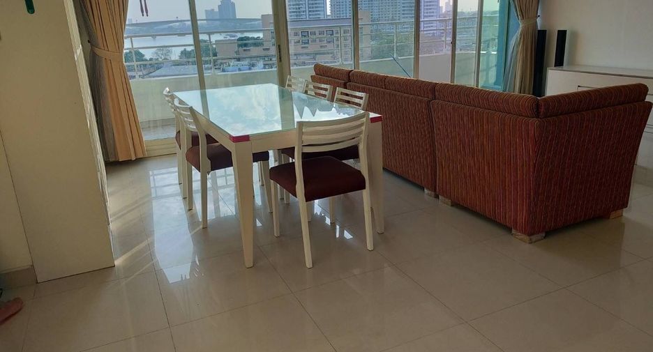 For rent 3 bedrooms condo in Bang Kho Laem, Bangkok