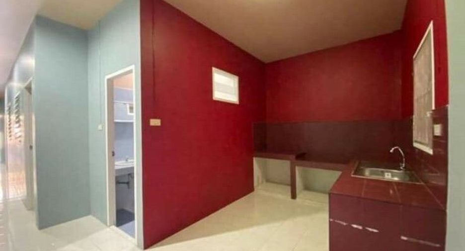 For sale 2 bedrooms townhouse in Mueang Phuket, Phuket