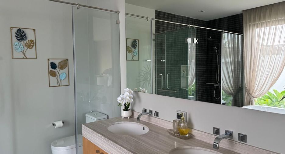 For sale 3 bedrooms villa in Thalang, Phuket