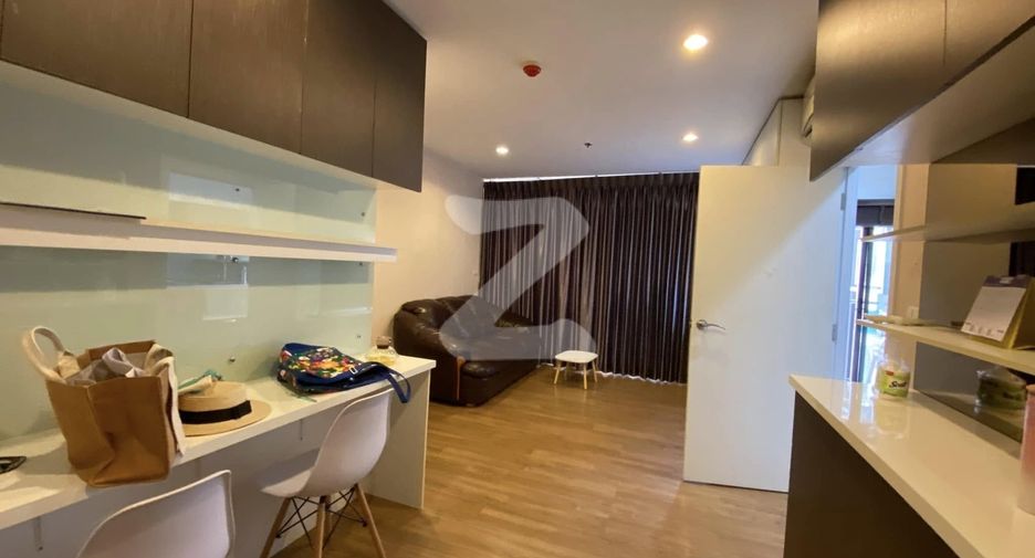For rent 2 bedrooms condo in Bang Sue, Bangkok