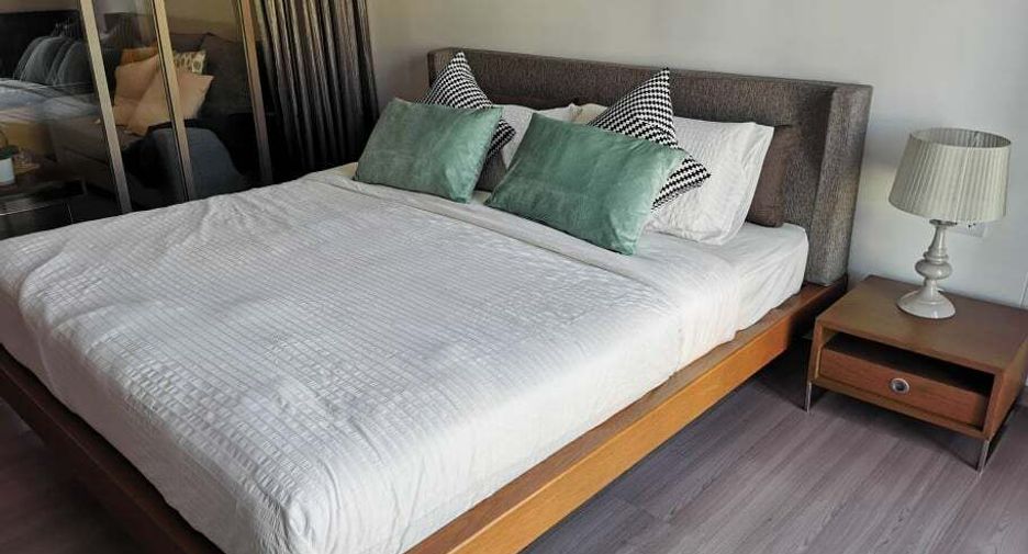 For rent 1 bed apartment in Bang Khae, Bangkok