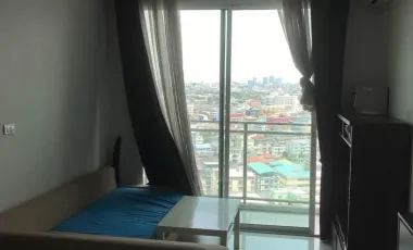 Condo en venta de 2 habitaciones en Khlong Toei, Bangkok