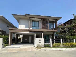 出租 4 卧室 独立屋 在 Bang Kapi, 曼谷
