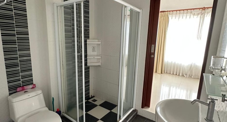 For sale 4 bedrooms house in Mueang Phuket, Phuket