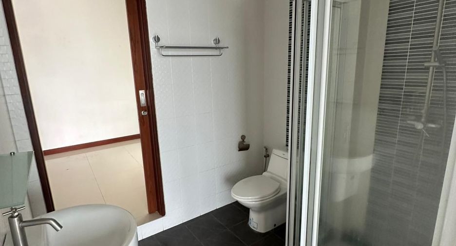 For sale 4 bedrooms house in Mueang Phuket, Phuket