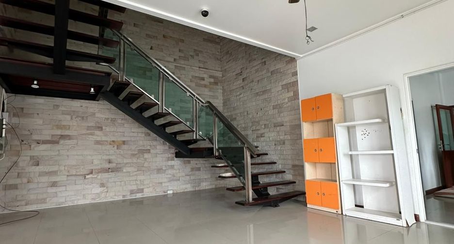 For sale 4 bedrooms house in Mueang Phuket, Phuket