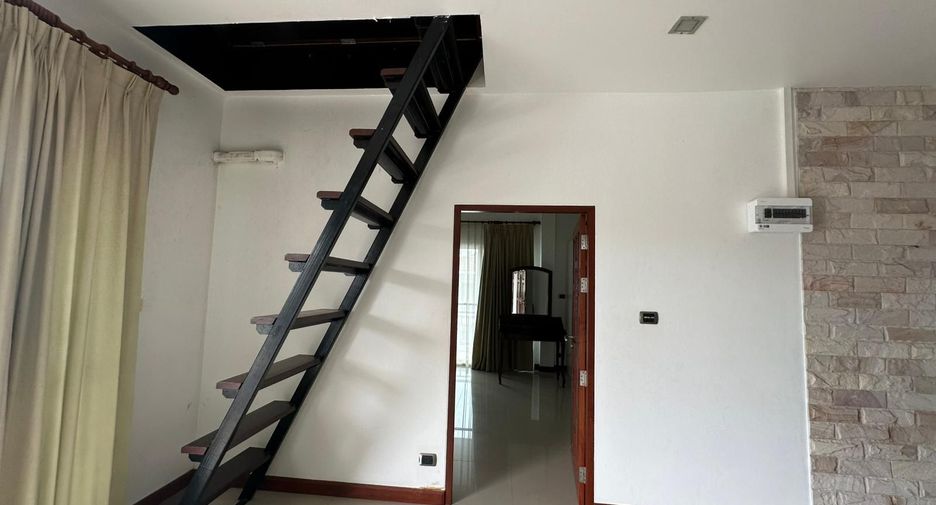 For sale 4 bedrooms house in Mueang Phuket, Phuket