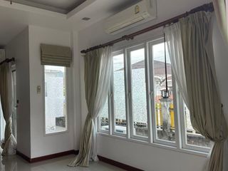 Haus zum Kauf mit 4 Zimmer in Mueang Phuket, Phuket