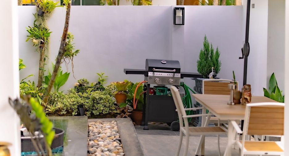 ให้เช่า 4 ห้องนอน วิลล่า ใน เมืองภูเก็ต, ภูเก็ต