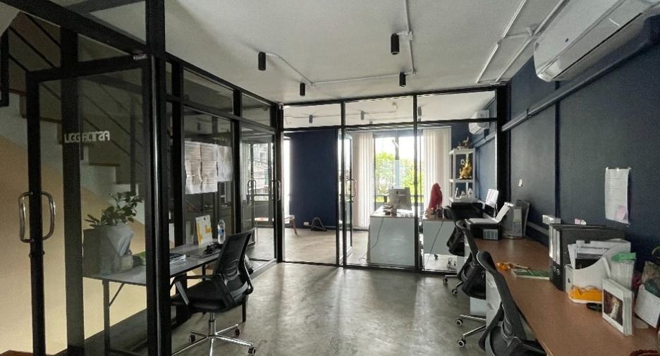 For rent office in Suan Luang, Bangkok