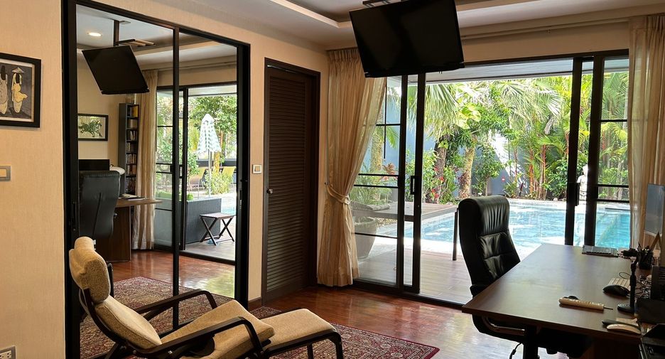 For sale 4 bedrooms villa in Kathu, Phuket