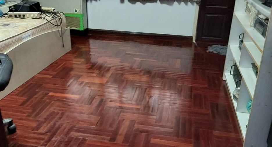 Продажа 4 спальни дом в Банг Кхо Лаем, Бангкок