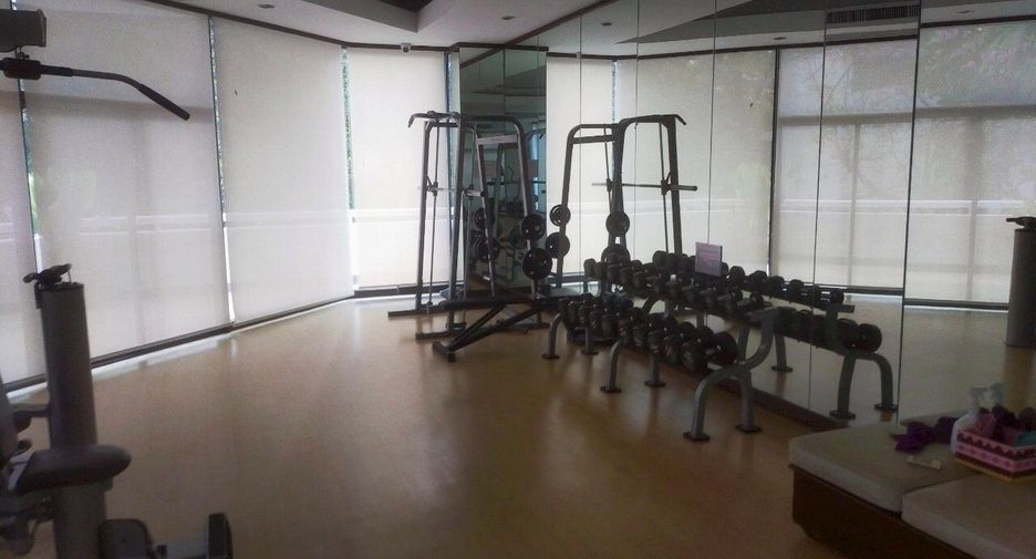 For sale 2 bedrooms condo in Khlong Toei, Bangkok