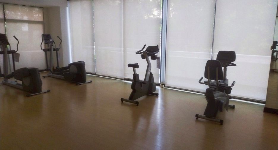 For sale 2 bedrooms condo in Khlong Toei, Bangkok