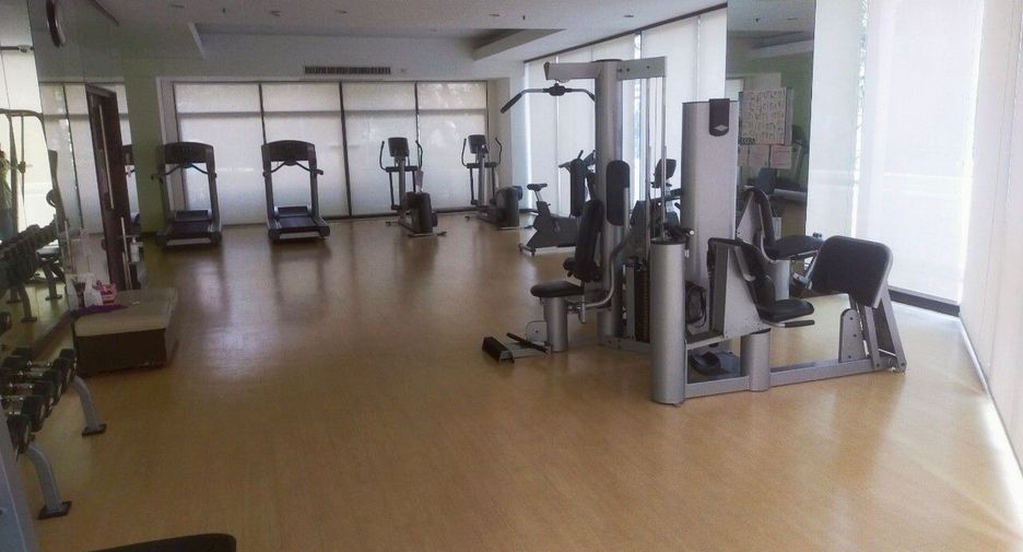 For sale 2 bedrooms condo in Khlong Toei, Bangkok